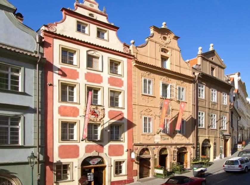 Red Lion Hotel Prag Exterior foto